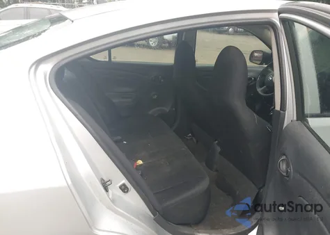 2014 Nissan Versa 1.6 S z USA, uszkodzony, nr VIN 3N1CN7APXEL804340